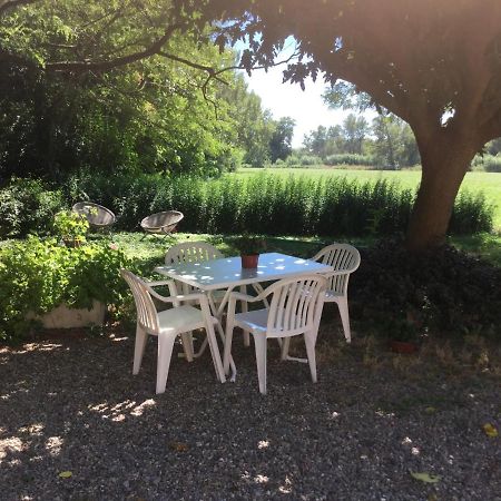 Appartement Dans Un Mas Provencal อิสทร์ ภายนอก รูปภาพ